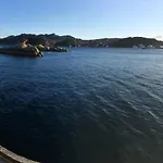 Bergen/sotra: Sea Cabin. Spa. Fishing. Boat