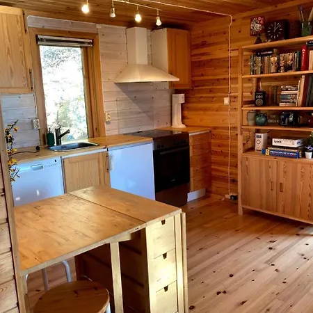 Bergen/sotra: Sea Cabin. Spa. Fishing. Boat بيت للعطل Haganes
