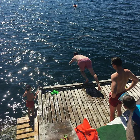 Bergen/sotra: Sea Cabin. Spa. Fishing. Boat