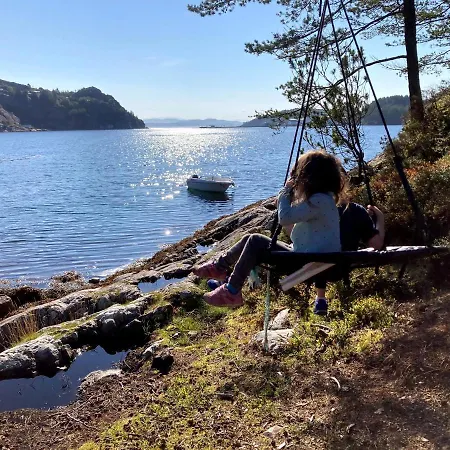 Bergen/sotra: Sea Cabin. Spa. Fishing. Boat Haganes