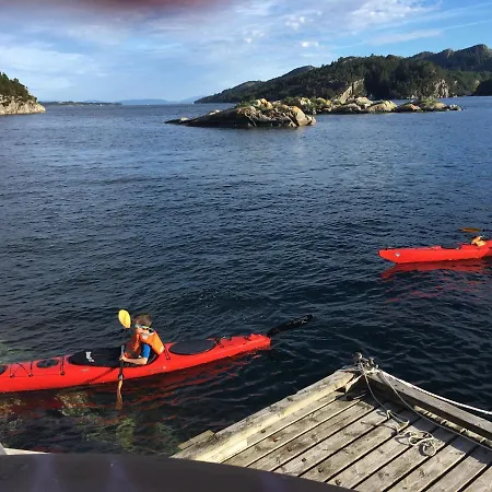 Bergen/sotra: Sea Cabin. Spa. Fishing. Boat *