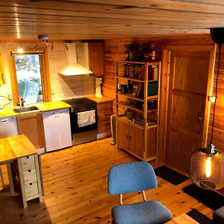 Bergen/sotra: Sea Cabin. Spa. Fishing. Boat בית נופש