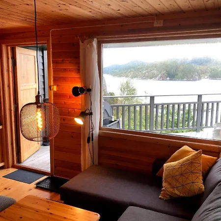 Bergen/sotra: Sea Cabin. Spa. Fishing. Boat Haganes