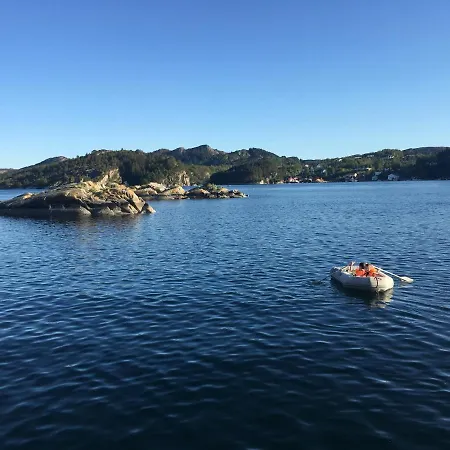 Bergen/sotra: Sea Cabin. Spa. Fishing. Boat Haganes